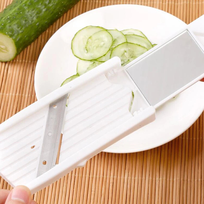 1PC Cucumber Slicer