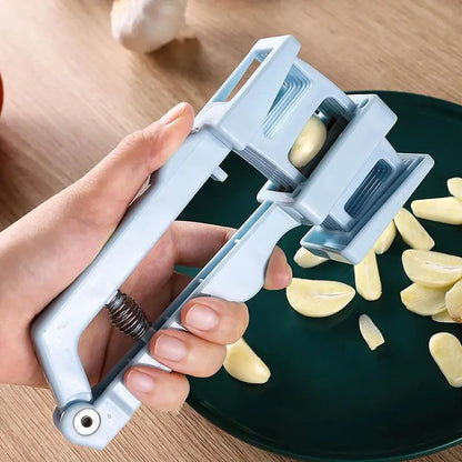 Garlic Press & Ginger Slicer 2-in-1 – Your Ultimate Kitchen Companion